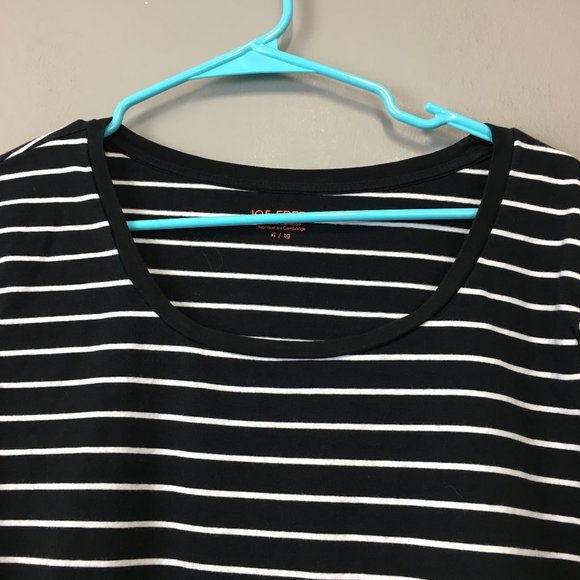 Joe Fresh Black White Striped Scoop Neck Top - Picture 2 of 8